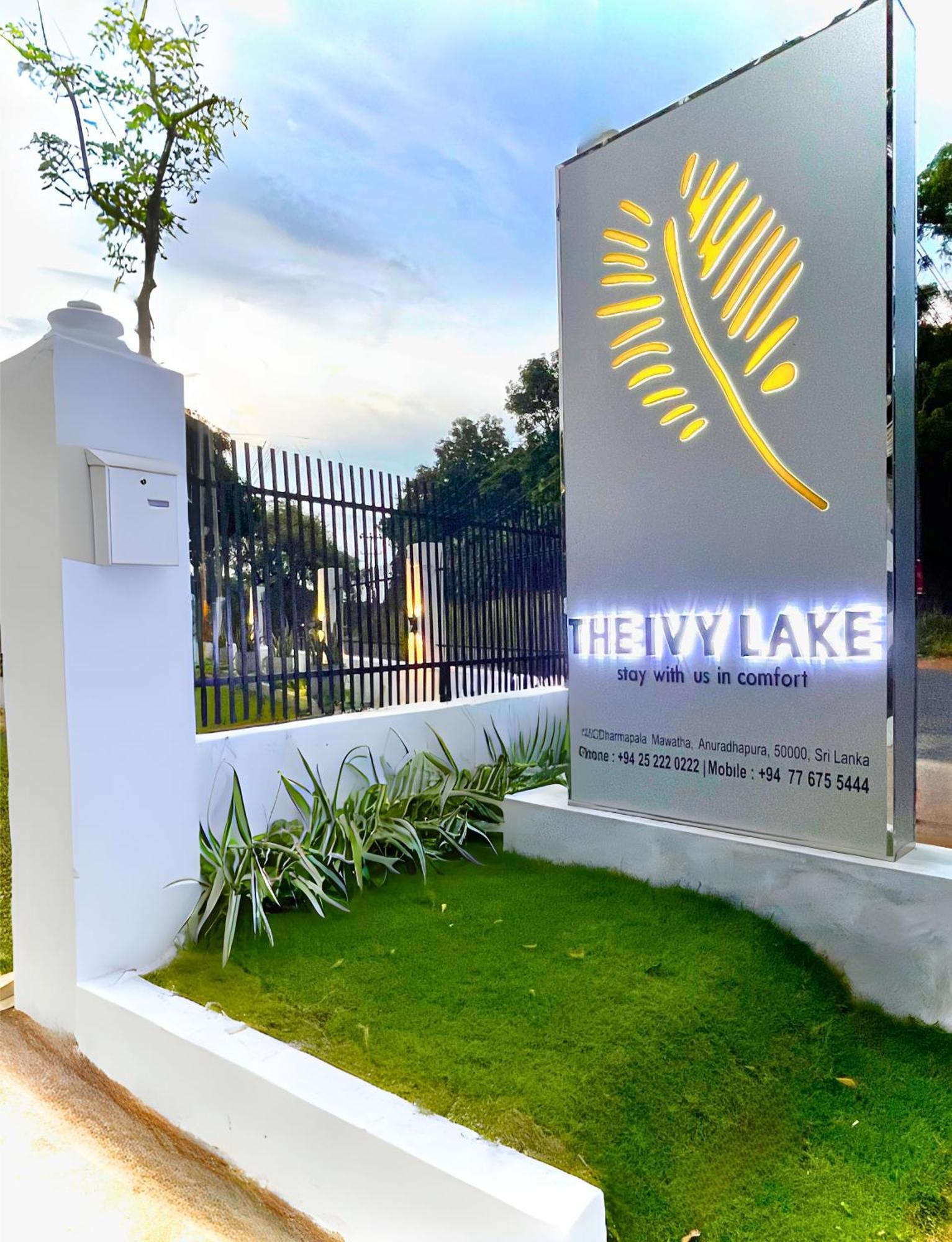 The Ivy Lake Anuradhapura Bagian luar foto